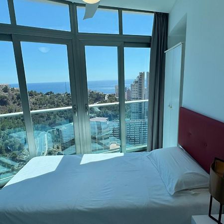 בנידורם 2-Bedroom Apartment With Sea Views מראה חיצוני תמונה